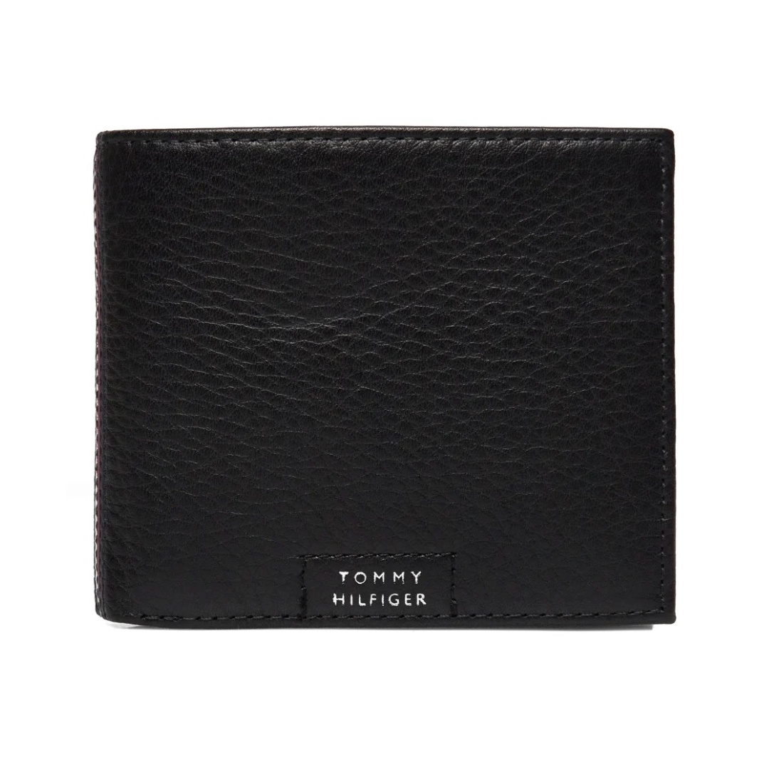 Tommy Hilfiger Prem leather wallet - Khaled Watches Lebanon